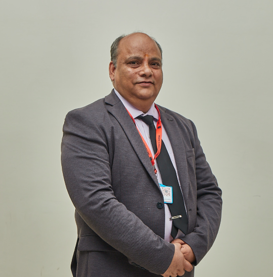Dr. Suvandan Saraswat