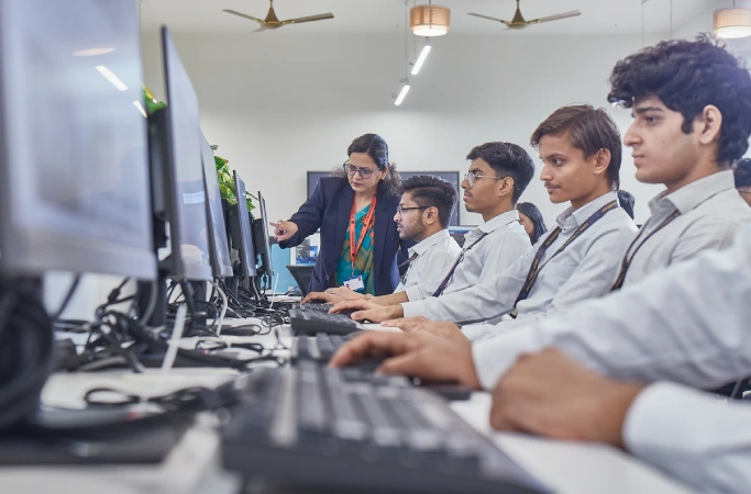 Designing reliable software and building the web of tomorrow.